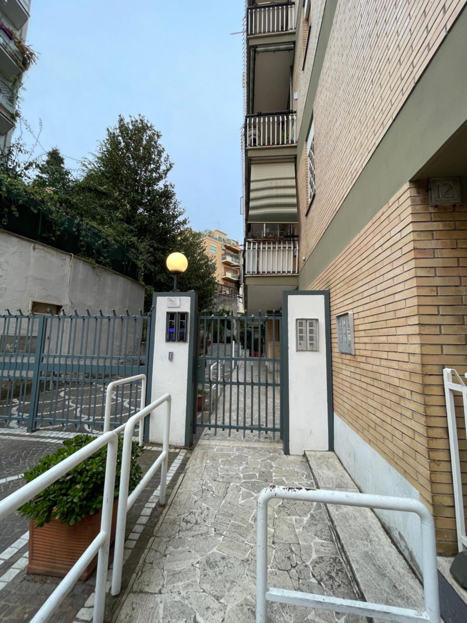 רומא Trastevere Station Sweet Rest מראה חיצוני תמונה